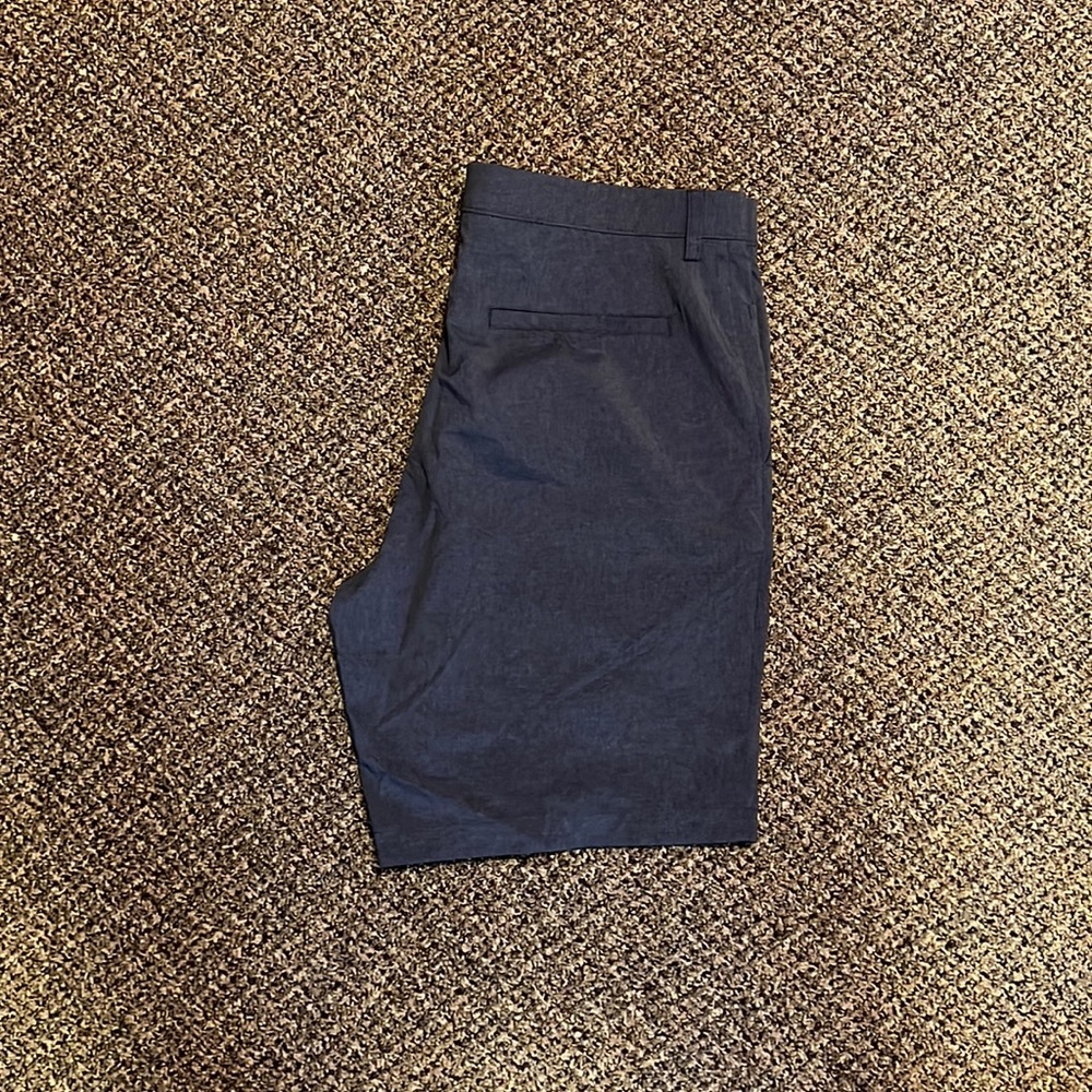 PGA Tour Mens Golf Shorts Size 36